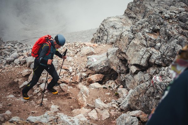 Wat zijn de unieke festiviteiten die je niet mag missen in Nederland?